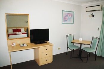 Econo Lodge Tamworth - Accommodation Burleigh 47