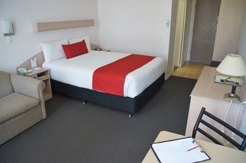Econo Lodge Tamworth - Accommodation Burleigh 49
