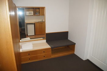 Econo Lodge Tamworth - Accommodation Burleigh 57