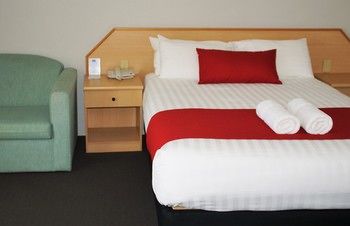 Econo Lodge Tamworth - Accommodation Burleigh 58