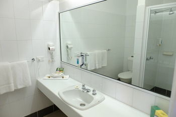 Econo Lodge Tamworth - Accommodation Burleigh 63