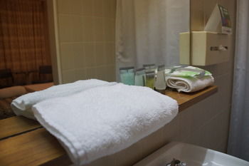 Econo Lodge Tamworth - Accommodation Burleigh 74