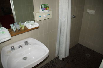 Econo Lodge Tamworth - Accommodation Burleigh 75
