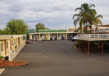 Econo Lodge Tamworth - Accommodation Burleigh 83