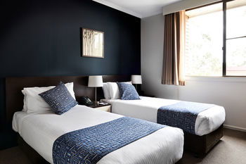 175 (formerly Wesley Lodge) - Accommodation Burleigh 11