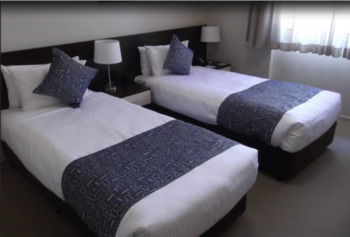 175 (formerly Wesley Lodge) - Accommodation Burleigh 16