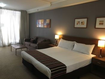 APX Darling Harbour - Accommodation Burleigh 1