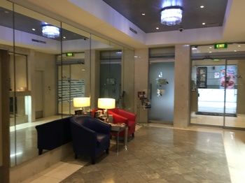 APX Darling Harbour - Accommodation Burleigh 4