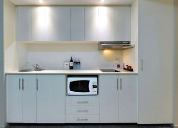 APX Darling Harbour - Accommodation Burleigh 14