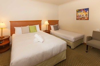 Bell Motel - Accommodation Burleigh 16