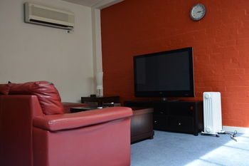 YTI Garden Hotel - Accommodation Burleigh 35
