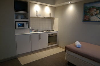 Parkville Place - Accommodation Burleigh 4