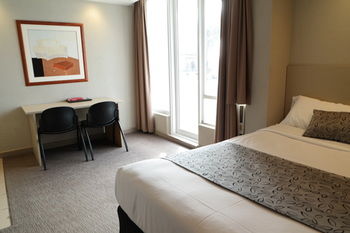 Parkville Place - Accommodation Burleigh 22