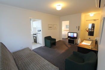 Drummond Apartments Services - Accommodation Burleigh 0