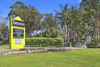 Checkers Resort & Conference Centre - Accommodation Burleigh 35