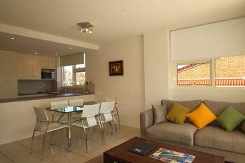 84 The Spit - Accommodation Burleigh 88