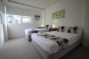 84 The Spit - Accommodation Burleigh 137