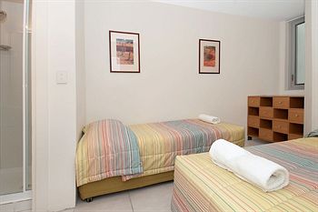 Fairshore Noosa - Accommodation Burleigh 18