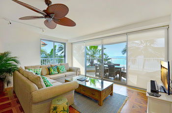 La Mer Penthouse - Accommodation Burleigh 4