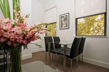 The Star Apartments - Accommodation Burleigh 17