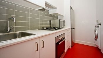 The Star Apartments - Accommodation Burleigh 18