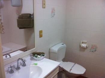 Golden Grain Motor Inn - Accommodation Burleigh 6