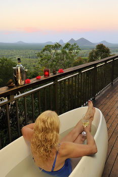 Uluramaya Retreat Cabins - Accommodation Burleigh 14