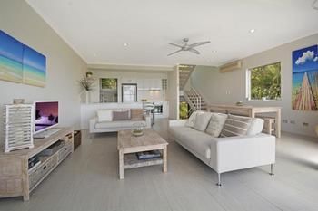 Andari - Accommodation Burleigh 17