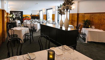 CH On Peel Boutique Hotel - Accommodation Burleigh 3