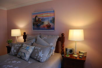 L'Auberge Angara Bed And Breakfast - Accommodation Burleigh 32