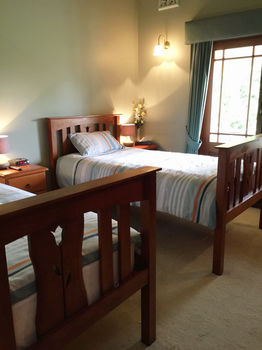 Relaxin - Accommodation Burleigh 19