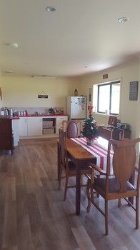 The Wattle Lodge - Accommodation Burleigh 32