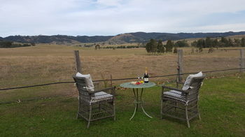The Wattle Lodge - Accommodation Burleigh 37
