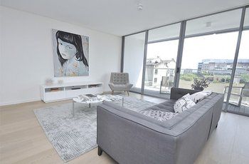 Darlinghurst 103 Far Furnished Apartment - Accommodation Burleigh 1
