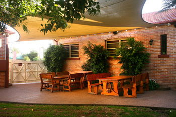 CBC Bed & Breakfast & Cafe - Accommodation Burleigh 7