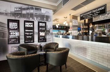 The Granville Hotel - Accommodation Burleigh 4