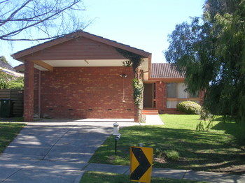 Australian Home Away At East Doncaster - Accommodation Burleigh 12