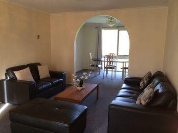 Australian Home Away At East Doncaster - Accommodation Burleigh 17