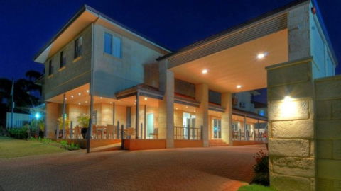 BEST WESTERN PLUS Kalbarri Edge Resort - Accommodation Burleigh 3