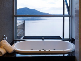 Mona Pavilions (Moorilla) - Accommodation Burleigh 3