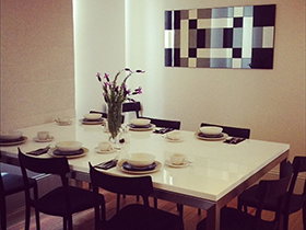 Gregory House - Accommodation Burleigh 0