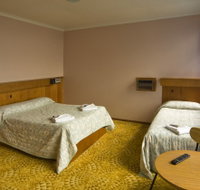 Somerset Hotel - Accommodation Burleigh