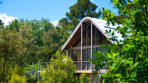 Hepburn Spa Pavilions - Saffron - Accommodation Burleigh 1