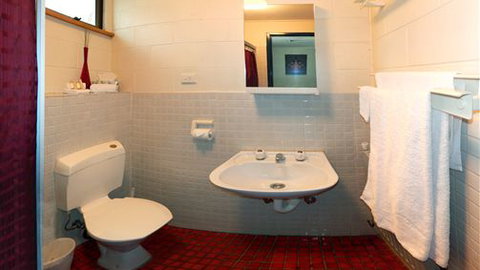 Lakeside Lodge, Falls Creek - Accommodation Burleigh 3