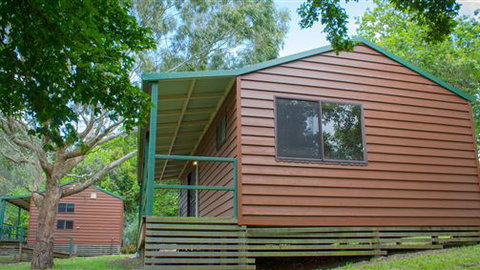 Lakes And Craters Holiday Park - Accommodation Burleigh 4