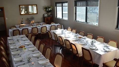Diana Alpine Lodge - Accommodation Burleigh 5
