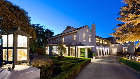 Peppers Mineral Springs Hotel - Accommodation Burleigh 0