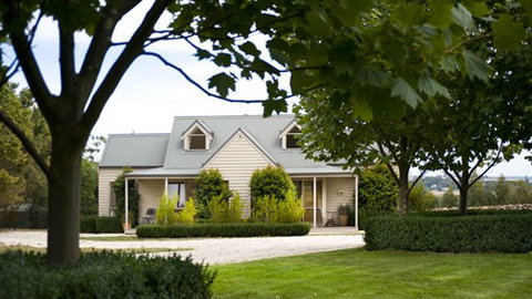 Armley Park - Accommodation Burleigh 3