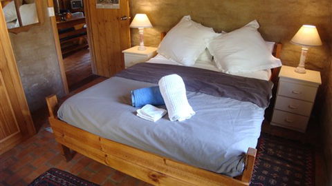 Wartook Rise Mudbrick Cabins - Accommodation Burleigh 4