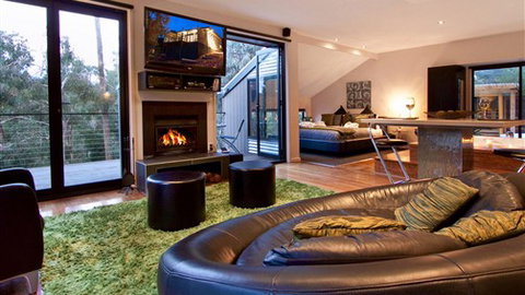 Kudos Villas - Accommodation Burleigh 0
